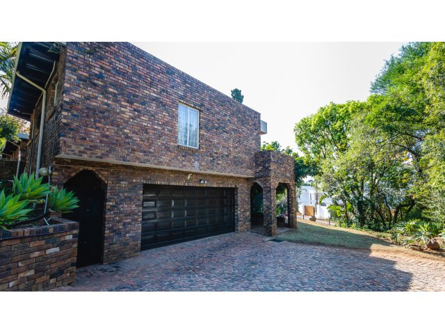 <!--[if BLOCK]><![endif]--> 606  Jonathan, Waterkloof Glen, Pretoria <!--[if ENDBLOCK]><![endif]-->